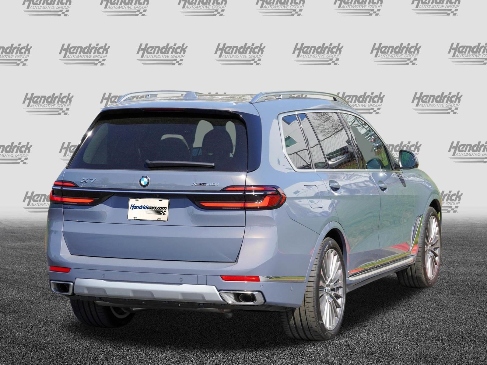 2026 BMW X7 xDrive40i photo 3