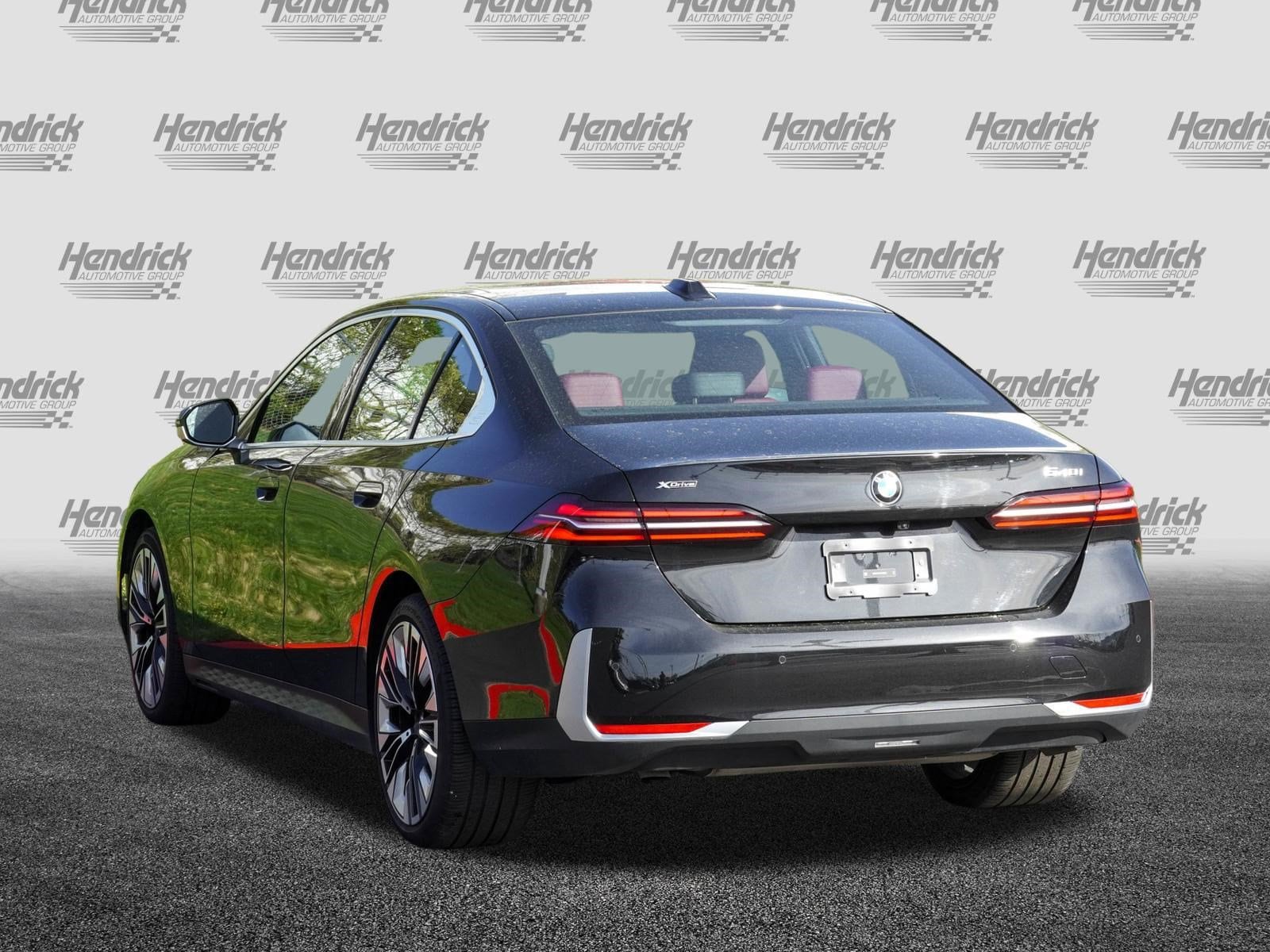 2026 BMW 5 Series 540i xDrive photo 5