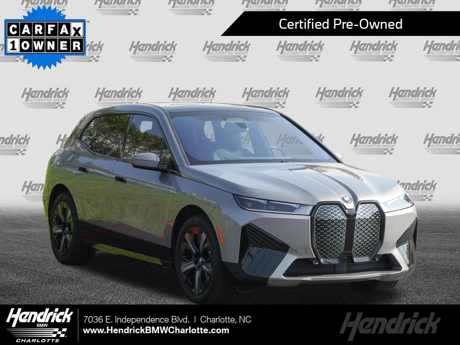 2024 BMW iX xDrive50's photo