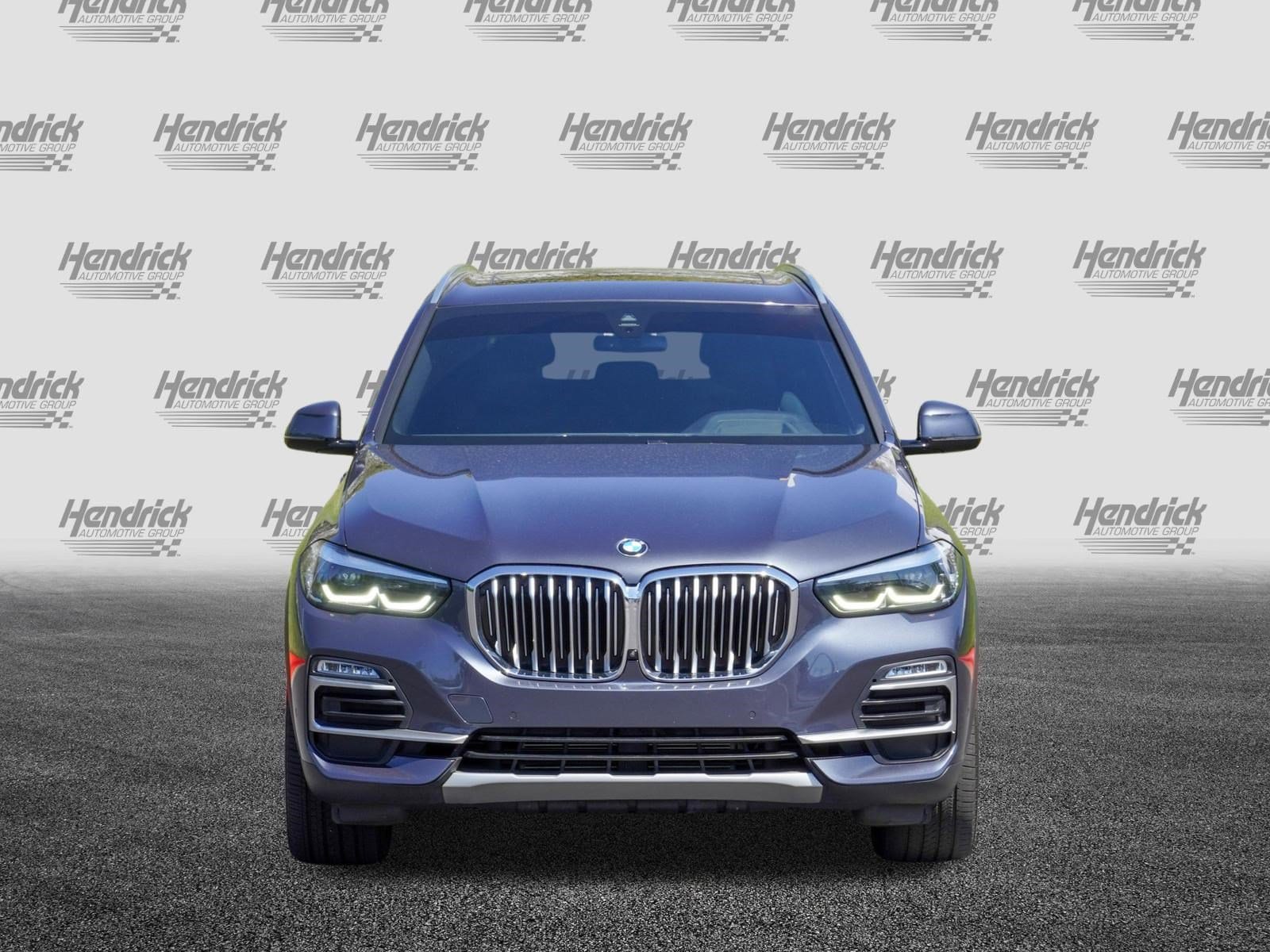 2021 BMW X5 sDrive40i photo 2
