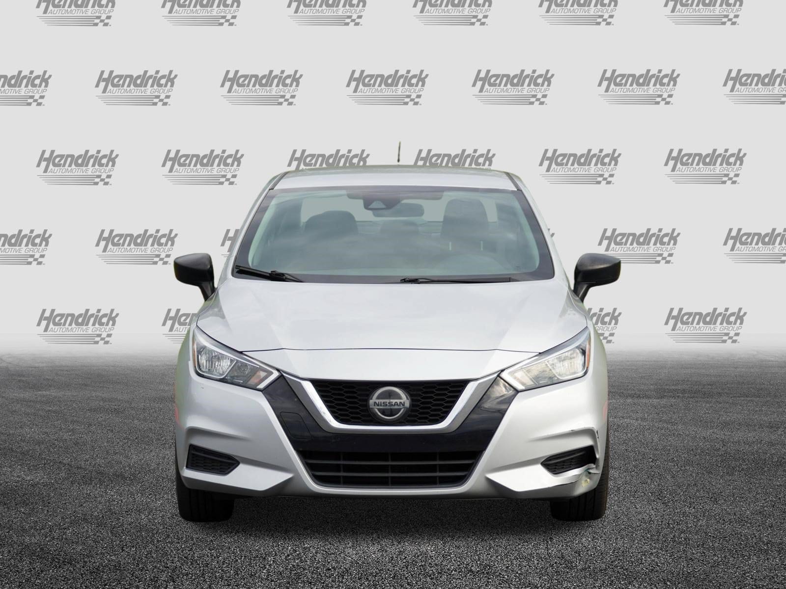 Nissan Versa S