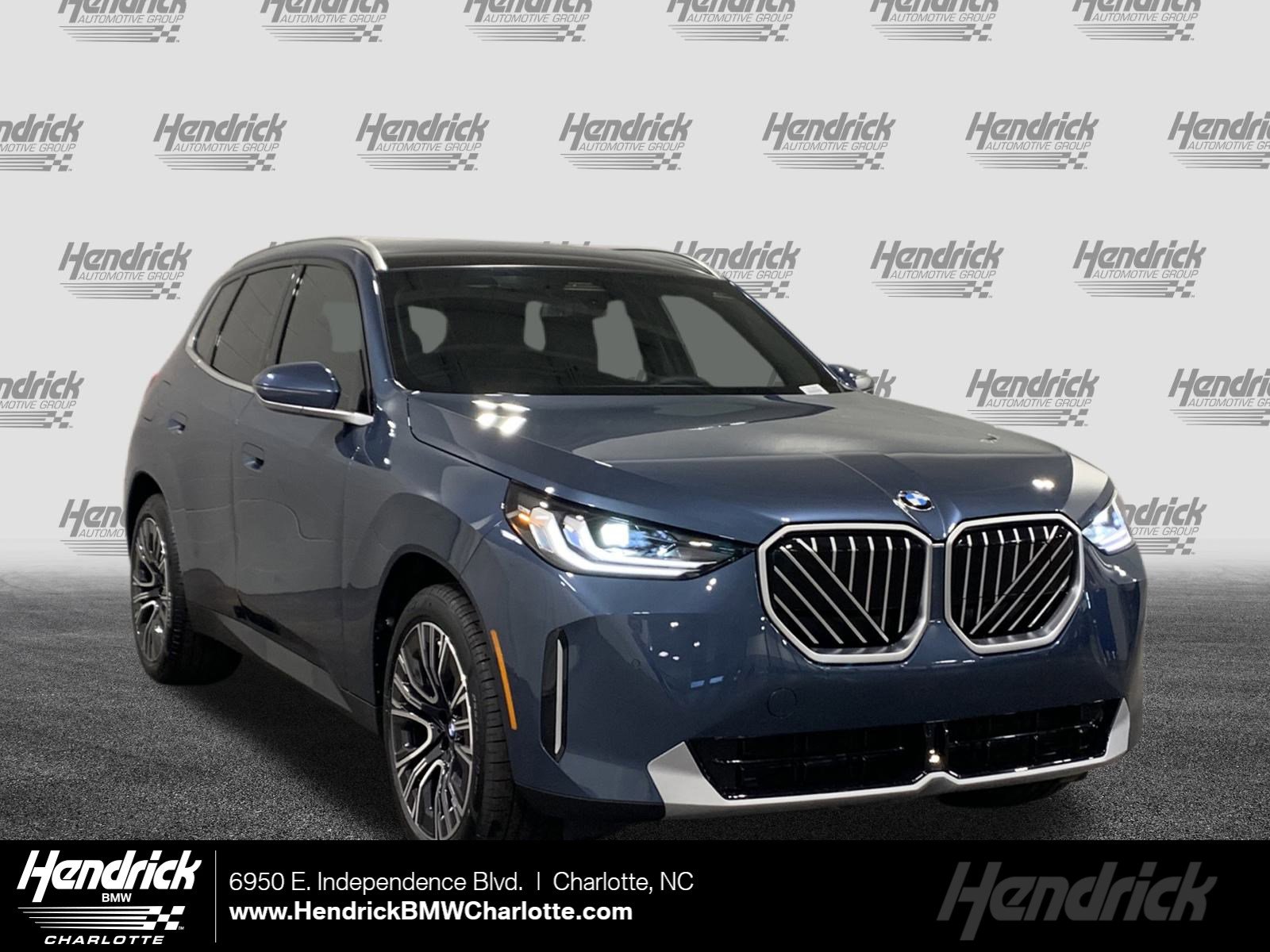 2026 BMW X3 30's photo