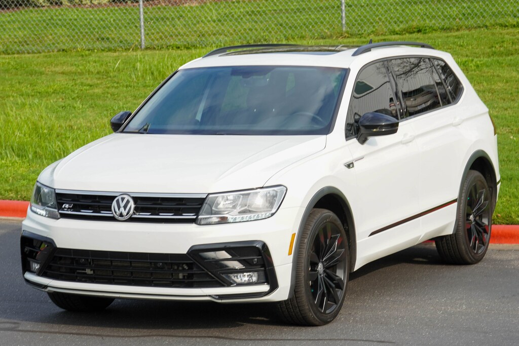 Used 2021 Volkswagen Tiguan SE R-Line Black SUV