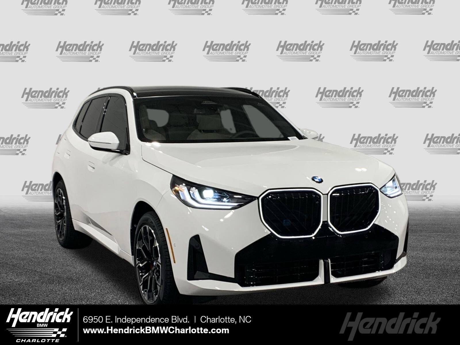 2026 BMW X3 30's photo