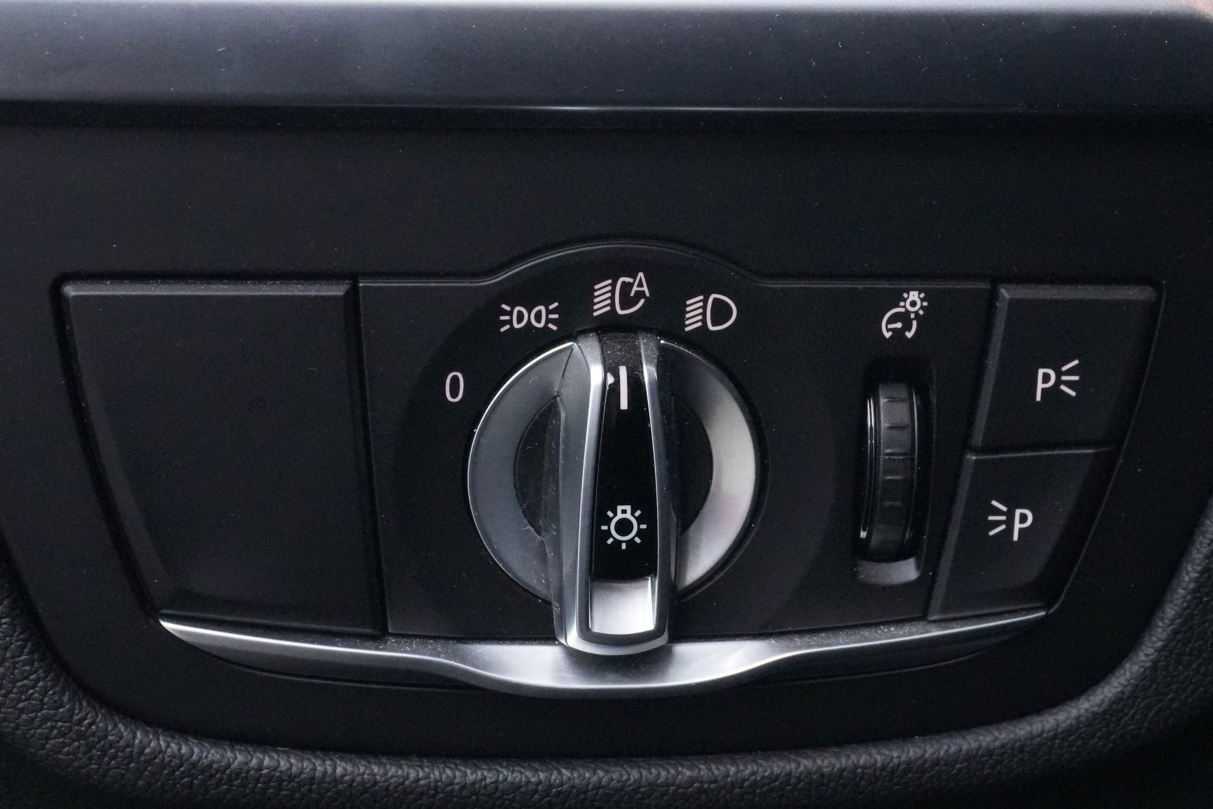 2023 BMW X3 sDrive30i photo 4