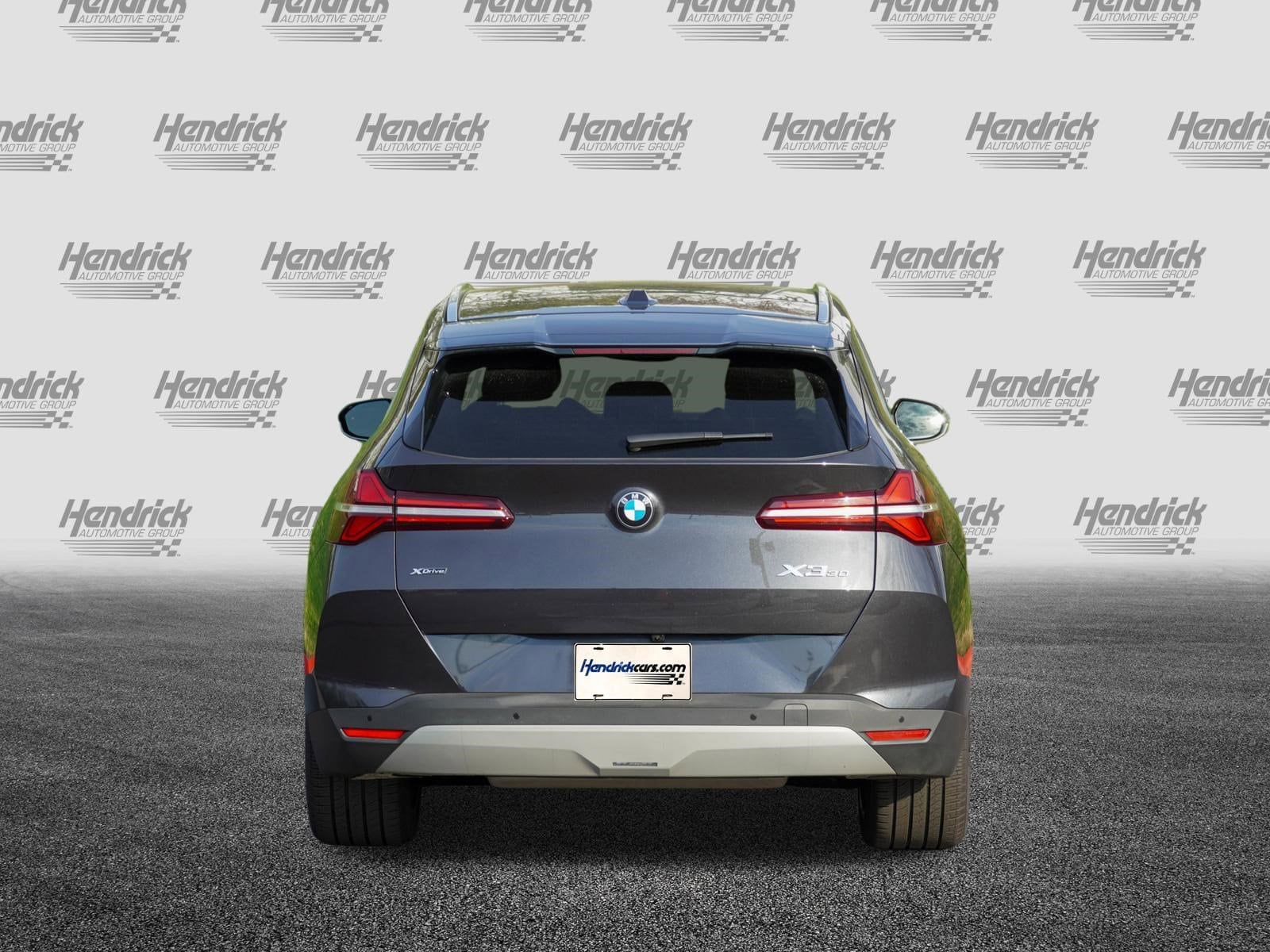 2025 BMW X3 30 xDrive photo 3