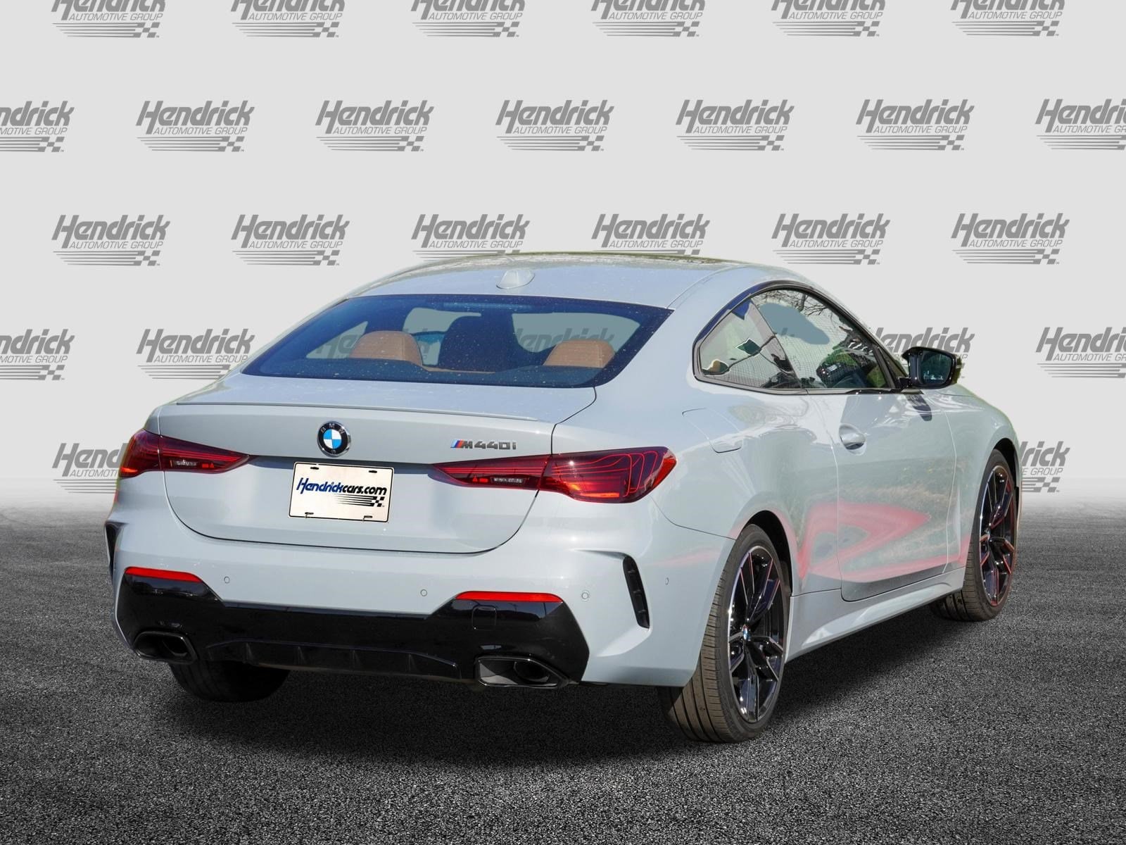 2026 BMW 4 Series M440i photo 3