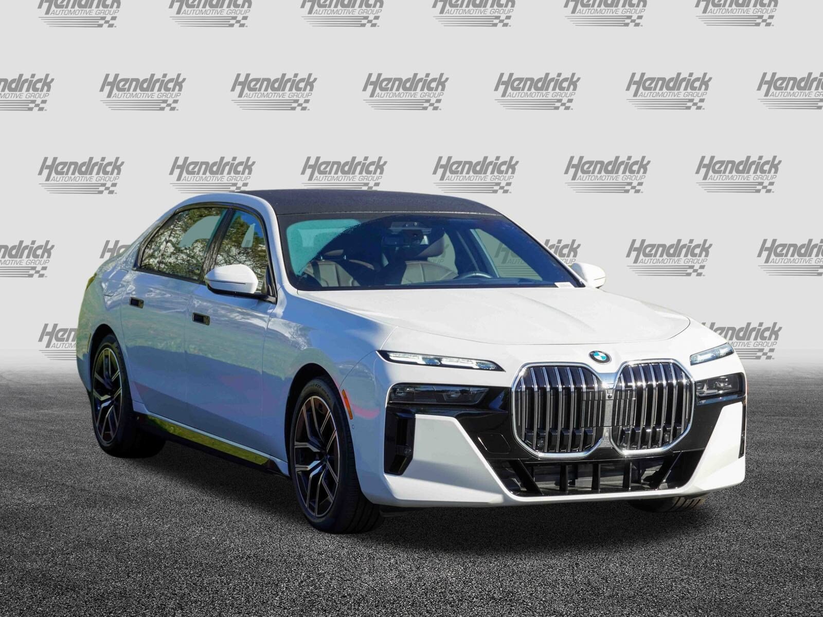 2025 Bmw 740i photo 2