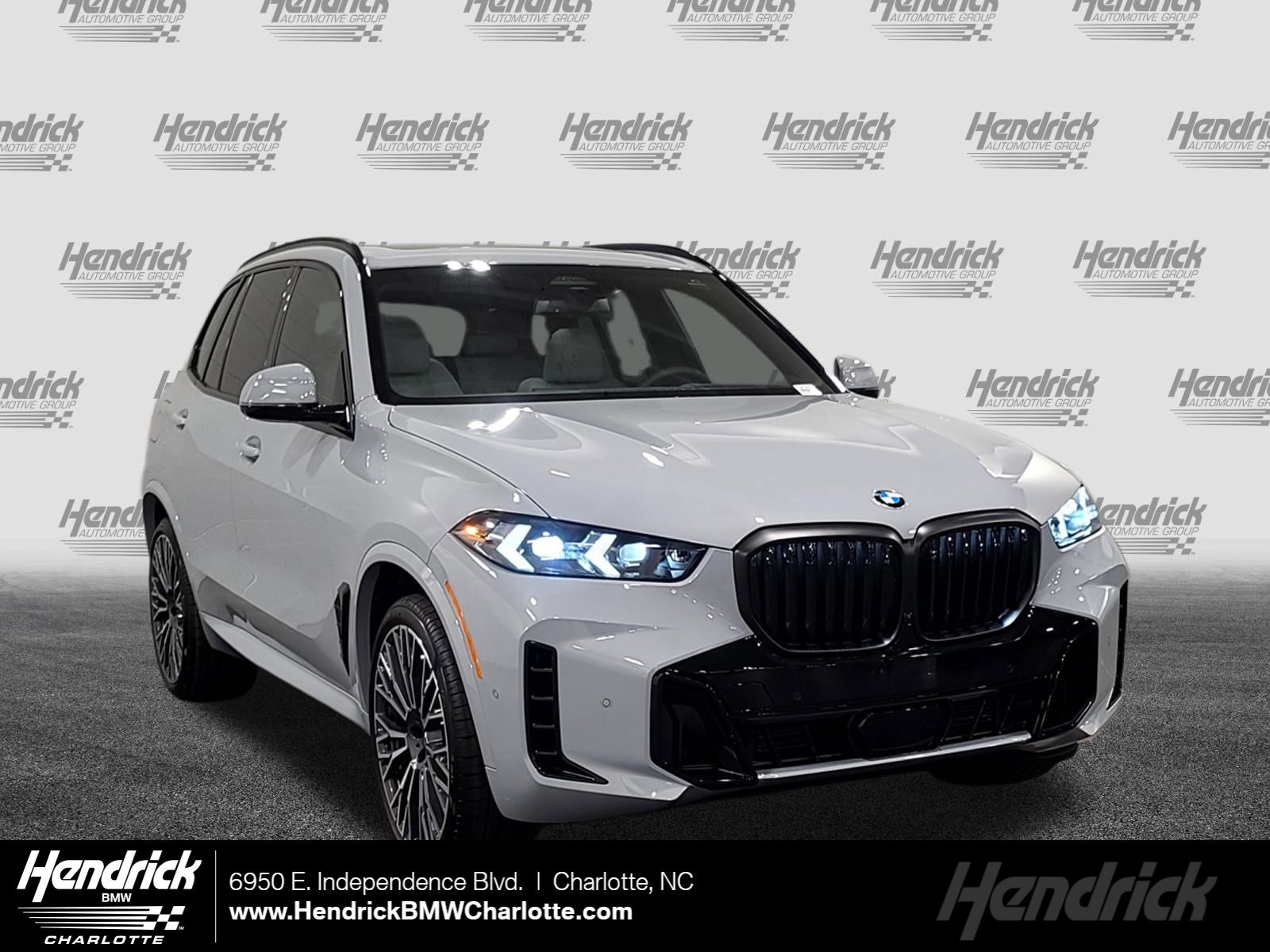 2026 BMW X5 Base's photo