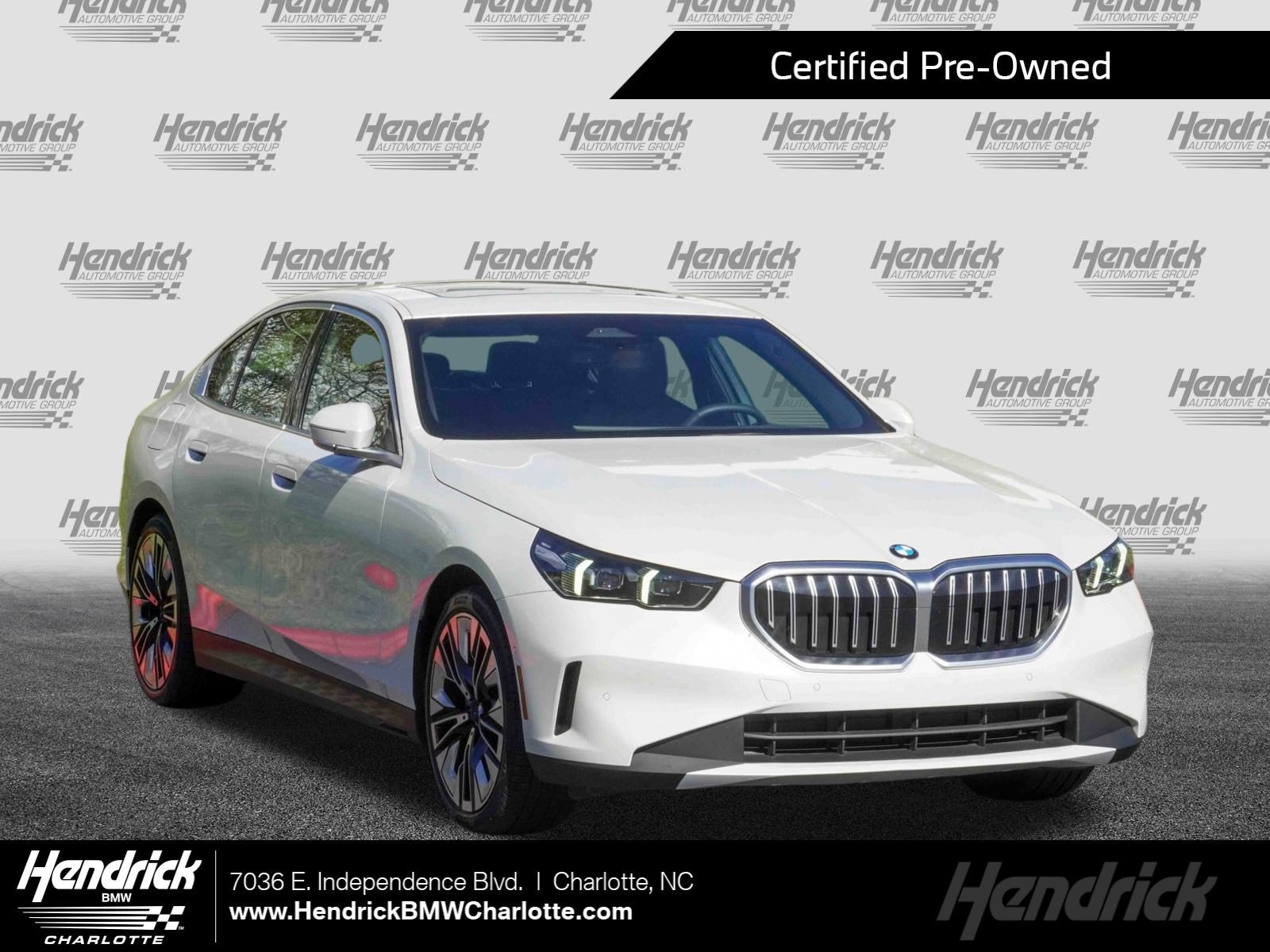 2025 BMW 5 Series 530i's photo