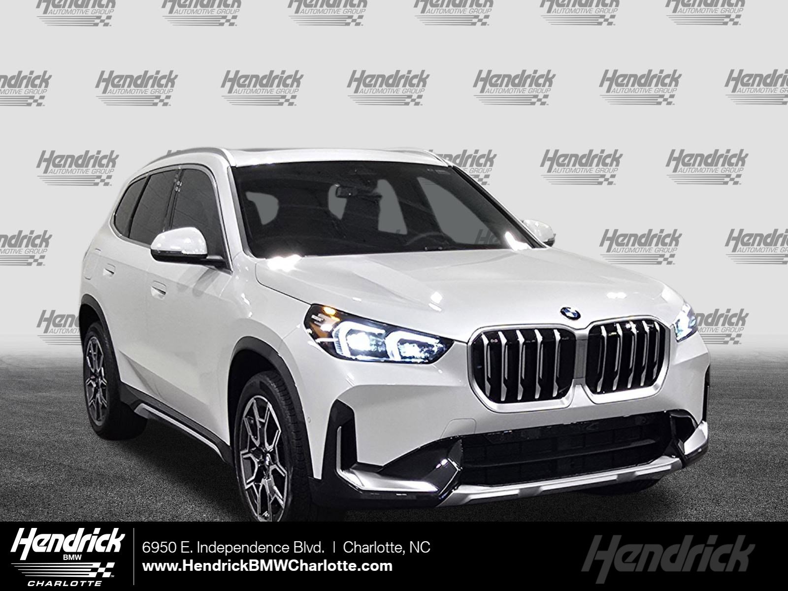 2026 BMW X1 28i's photo