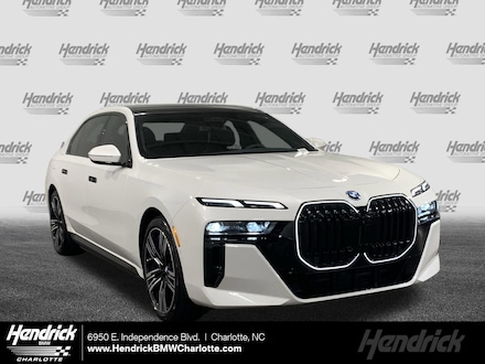 2025 BMW i7 xDrive60 Sedan