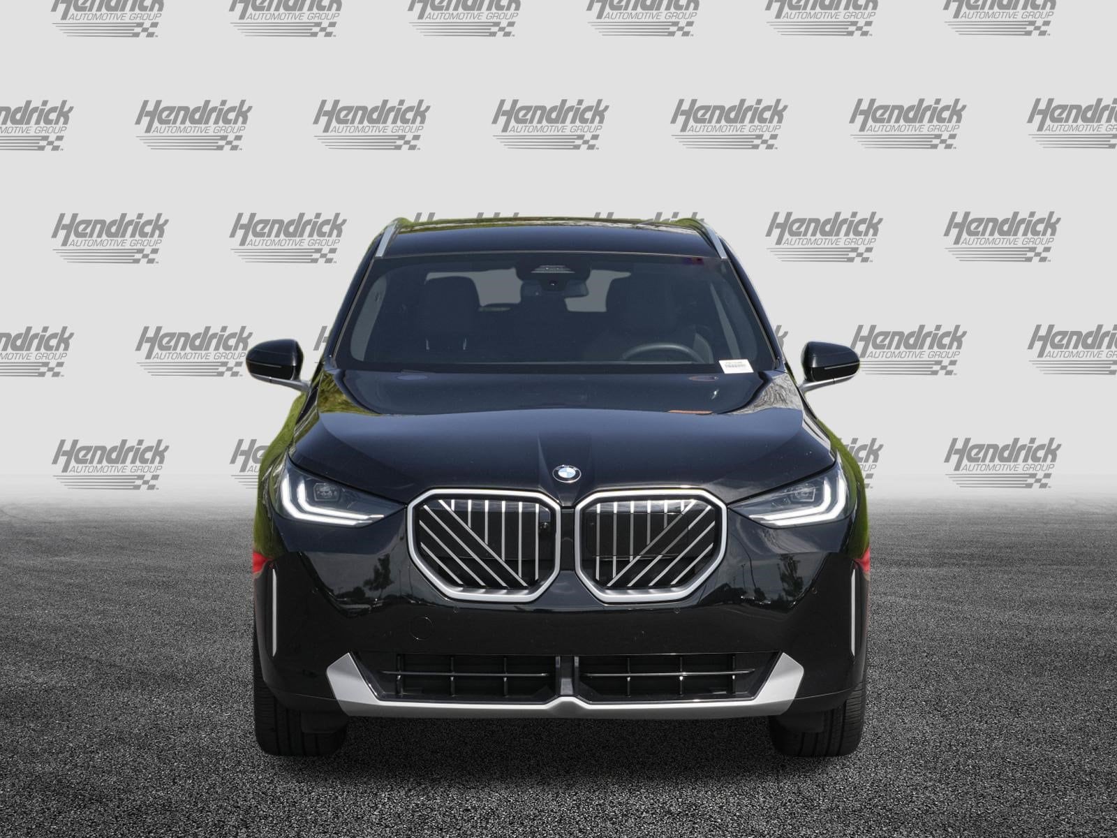 2025 BMW X3 30 xDrive photo 2