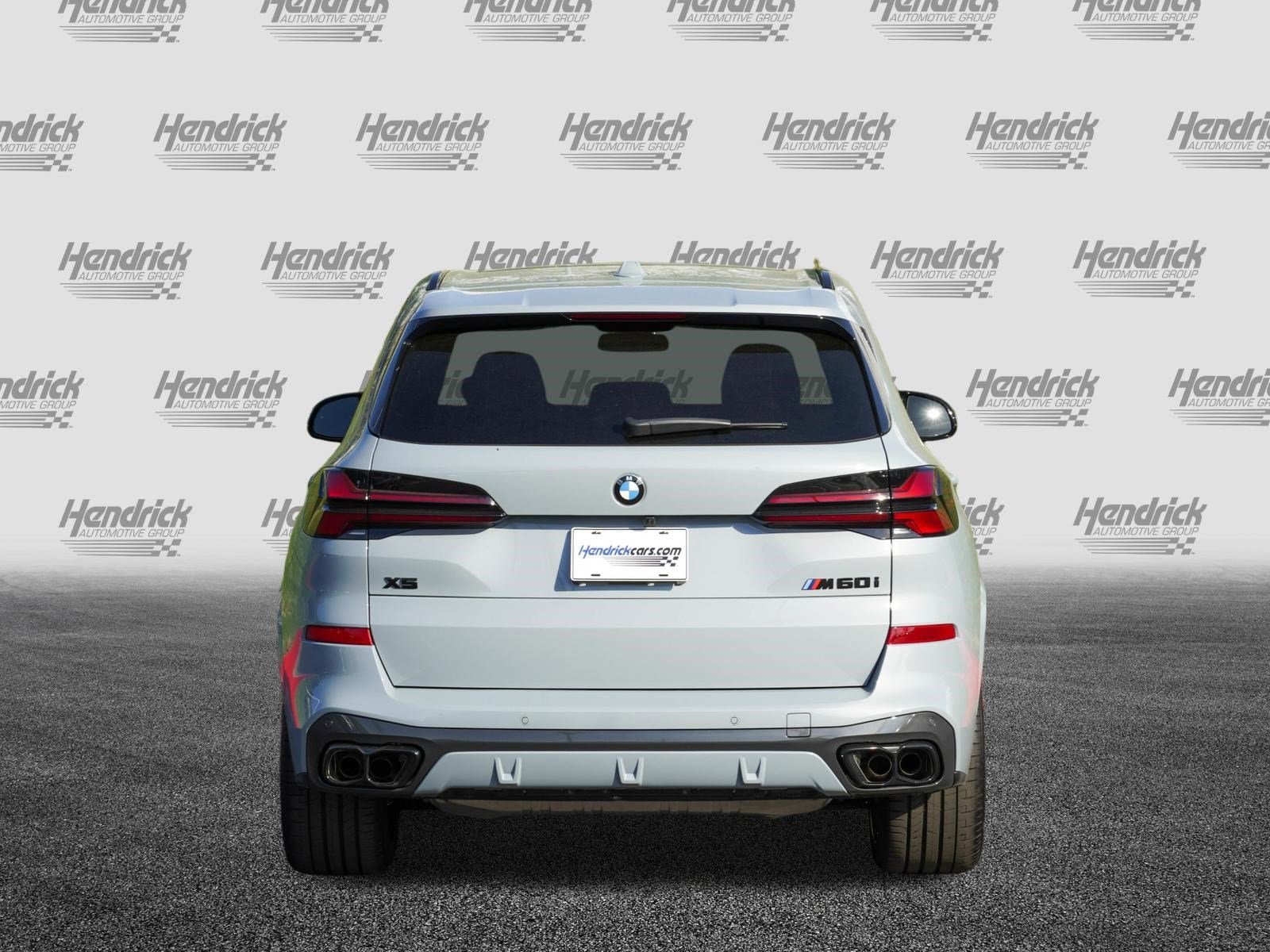 2026 BMW X5 M60i photo 6