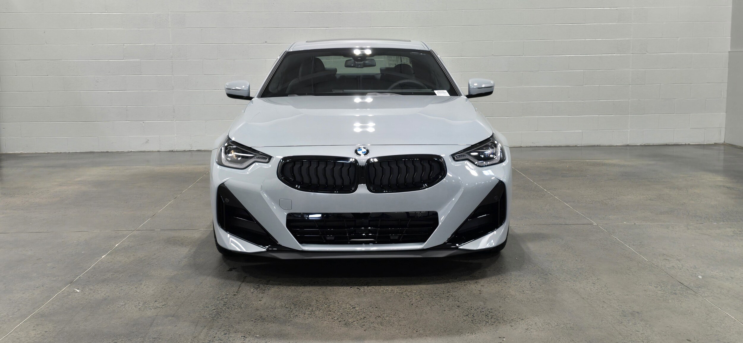 2026 Bmw 230i Coupe photo 2