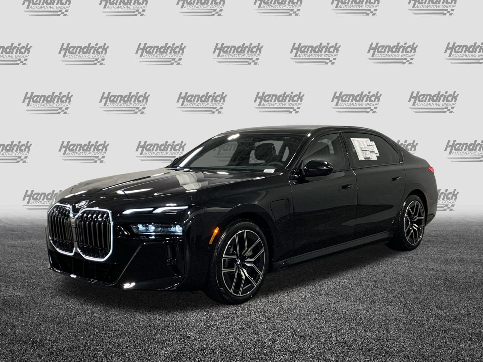 2026 Bmw 750e photo 3