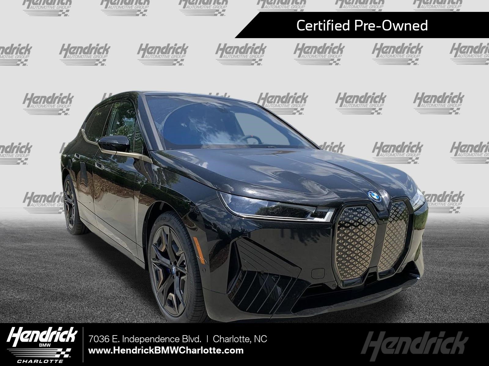 2025 BMW iX M60's photo