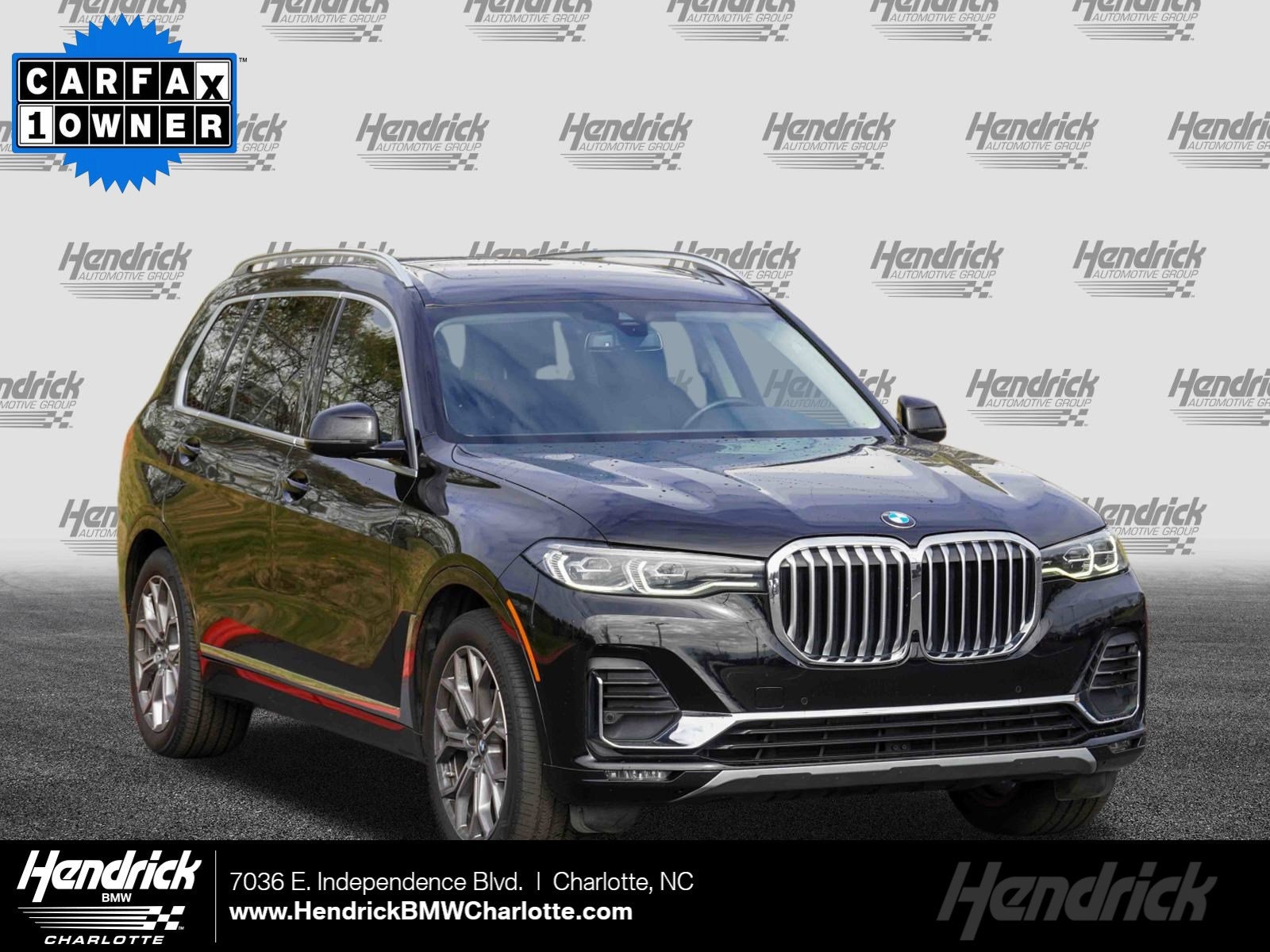 2022 BMW X7 40i's photo