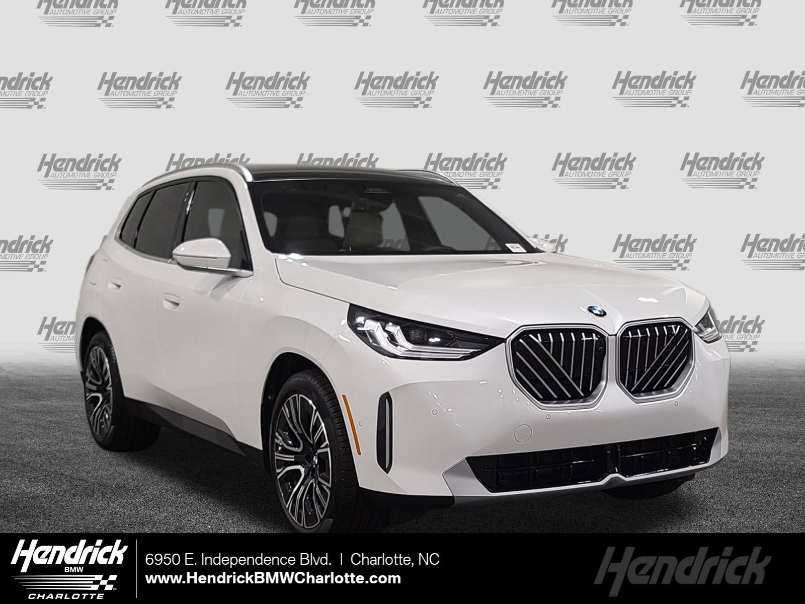 2026 BMW X3 30 XDRIVE's photo