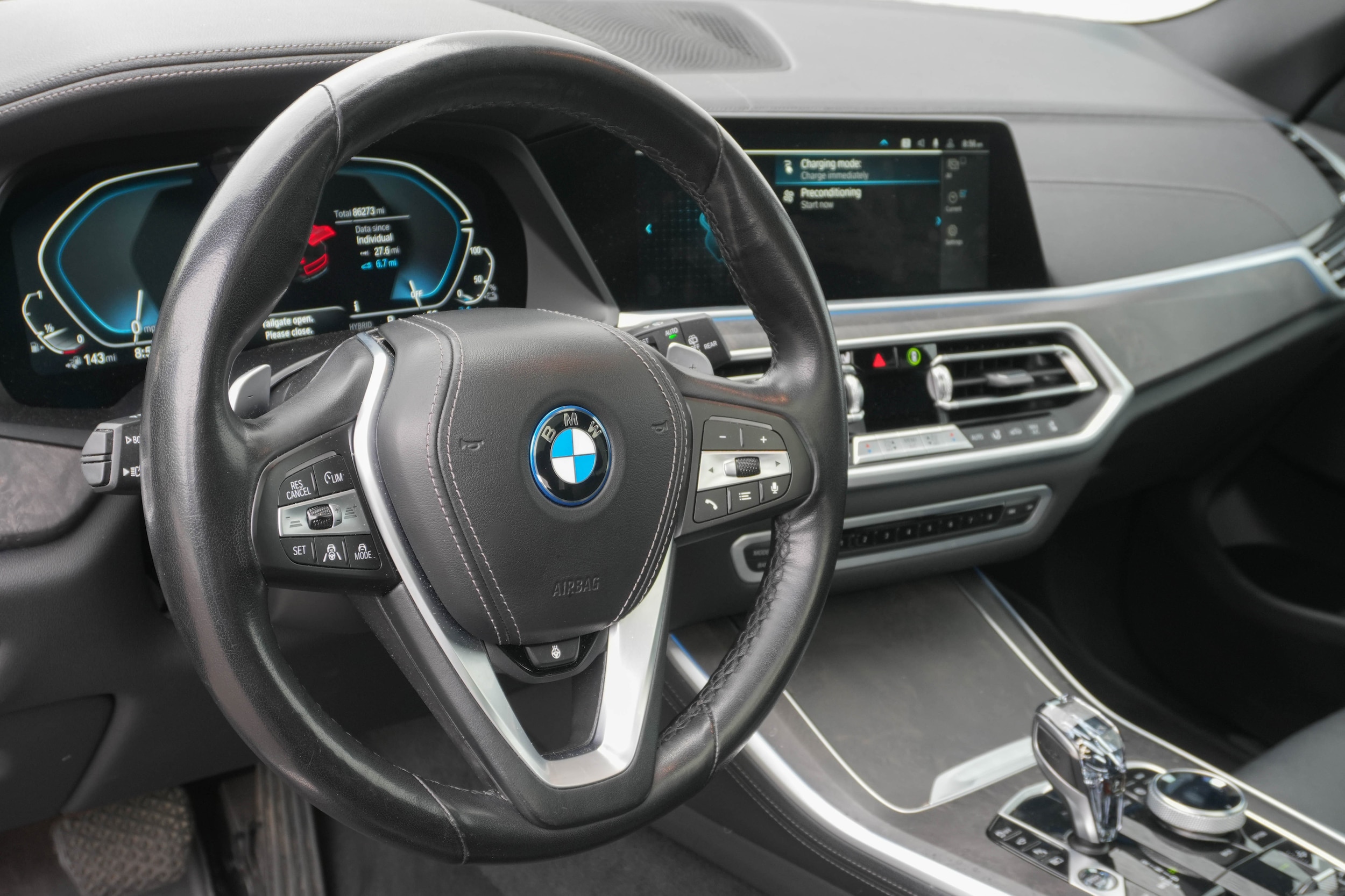 2022 BMW X5 xDrive45e photo 3