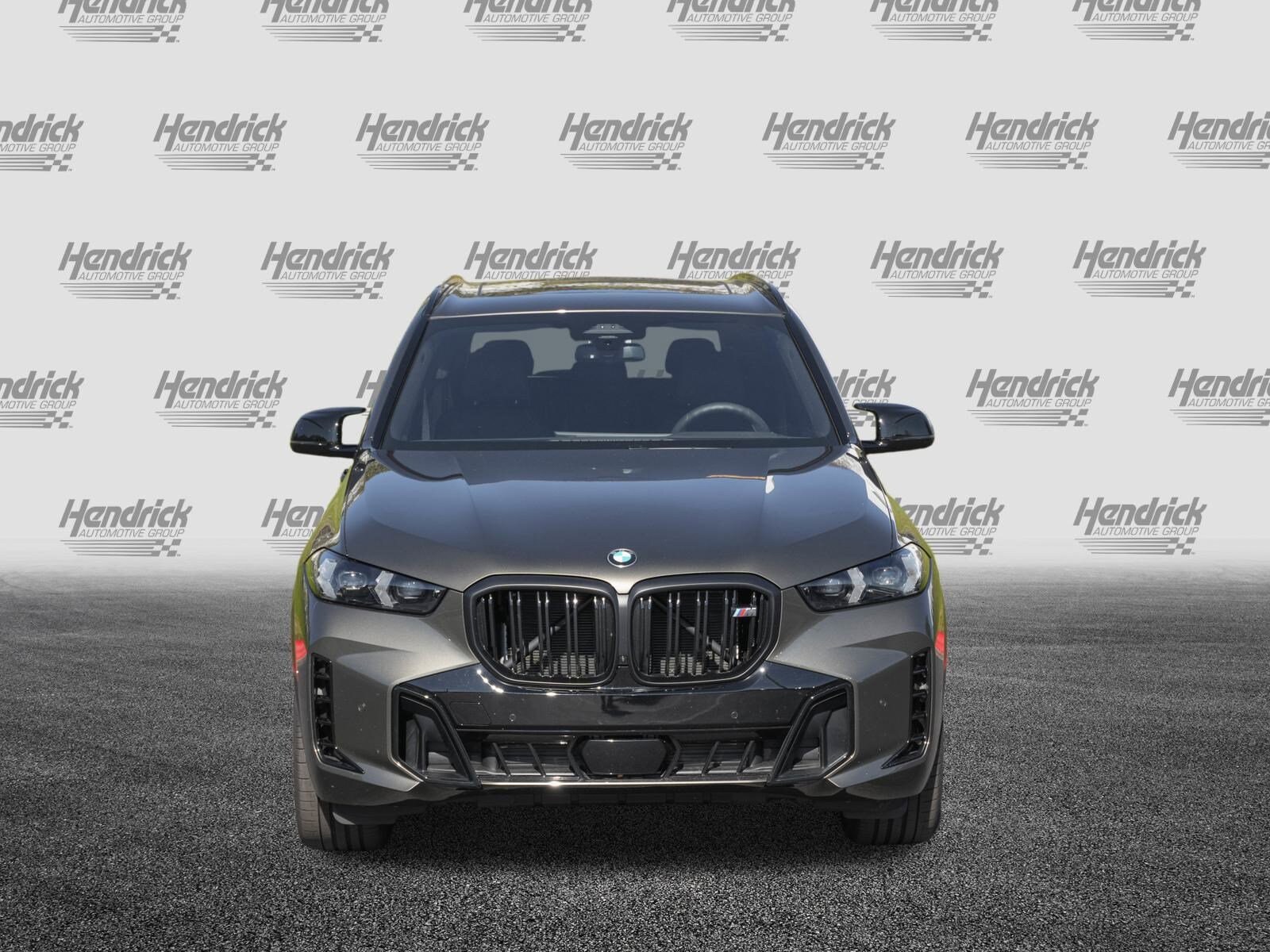2025 Bmw X5 M60i photo 2