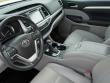 2017 Toyota Highlander XLE SUV