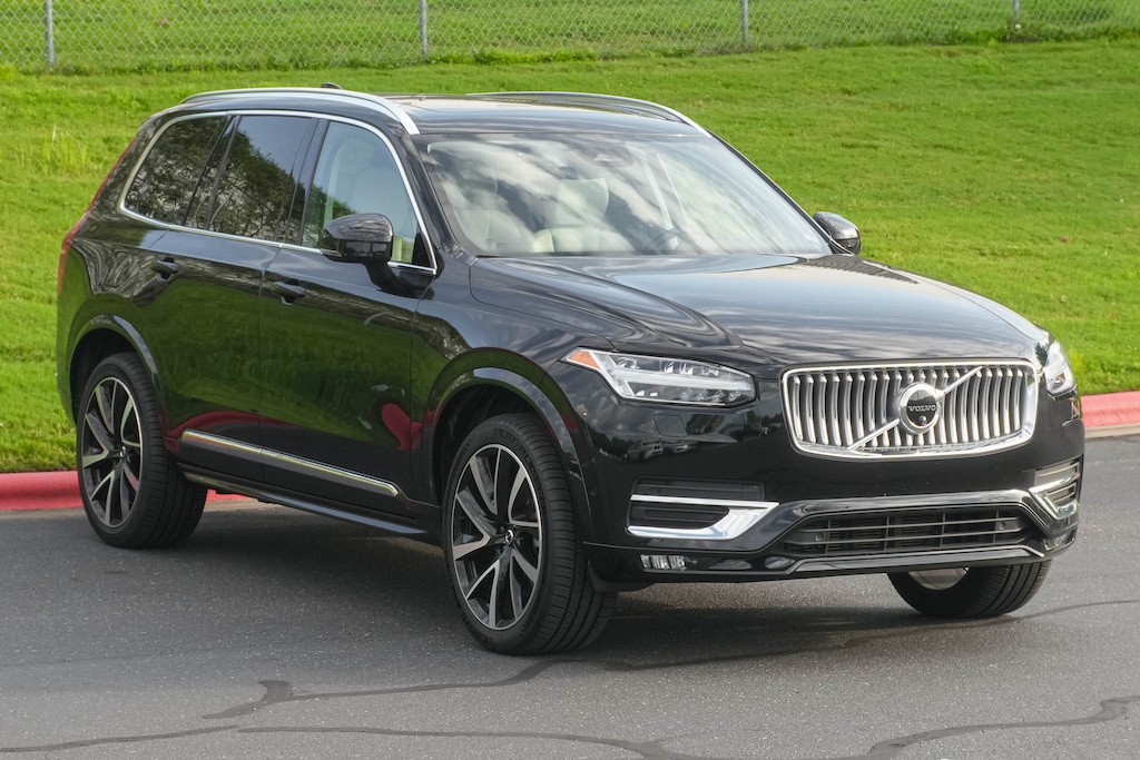Used 2023 Volvo XC90 Plus SUV