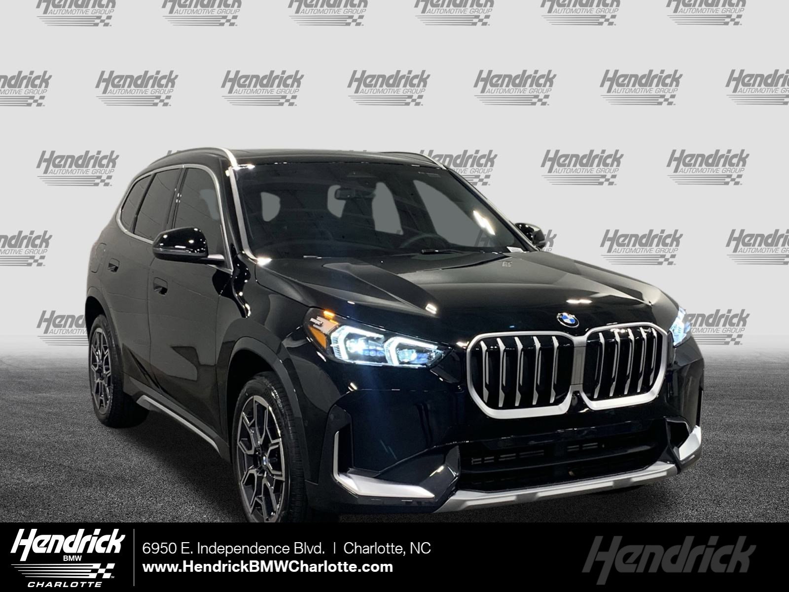 2026 BMW X1 28i's photo