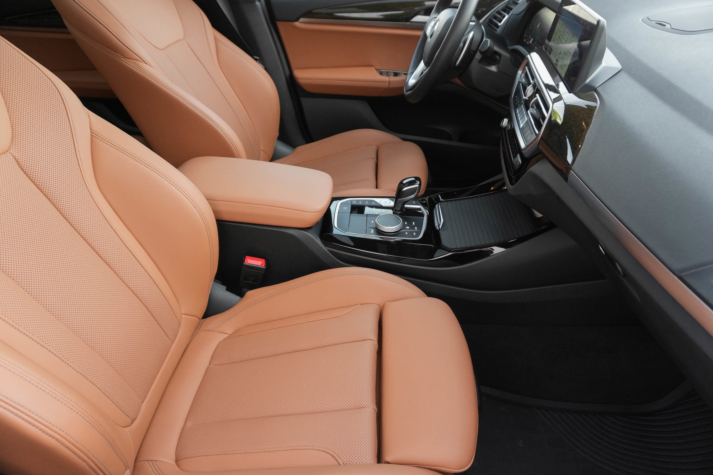 2023 BMW X3 xDrive30i photo 3