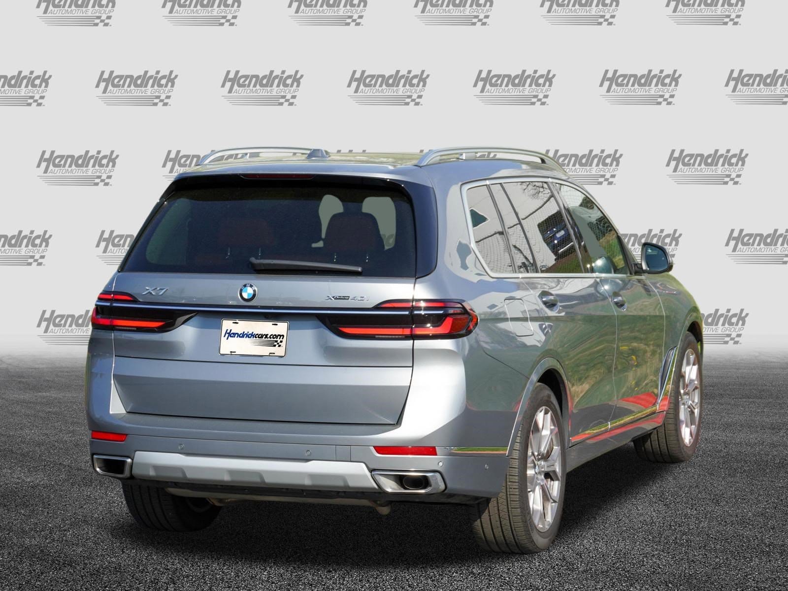 2026 BMW X7 xDrive40i photo 3