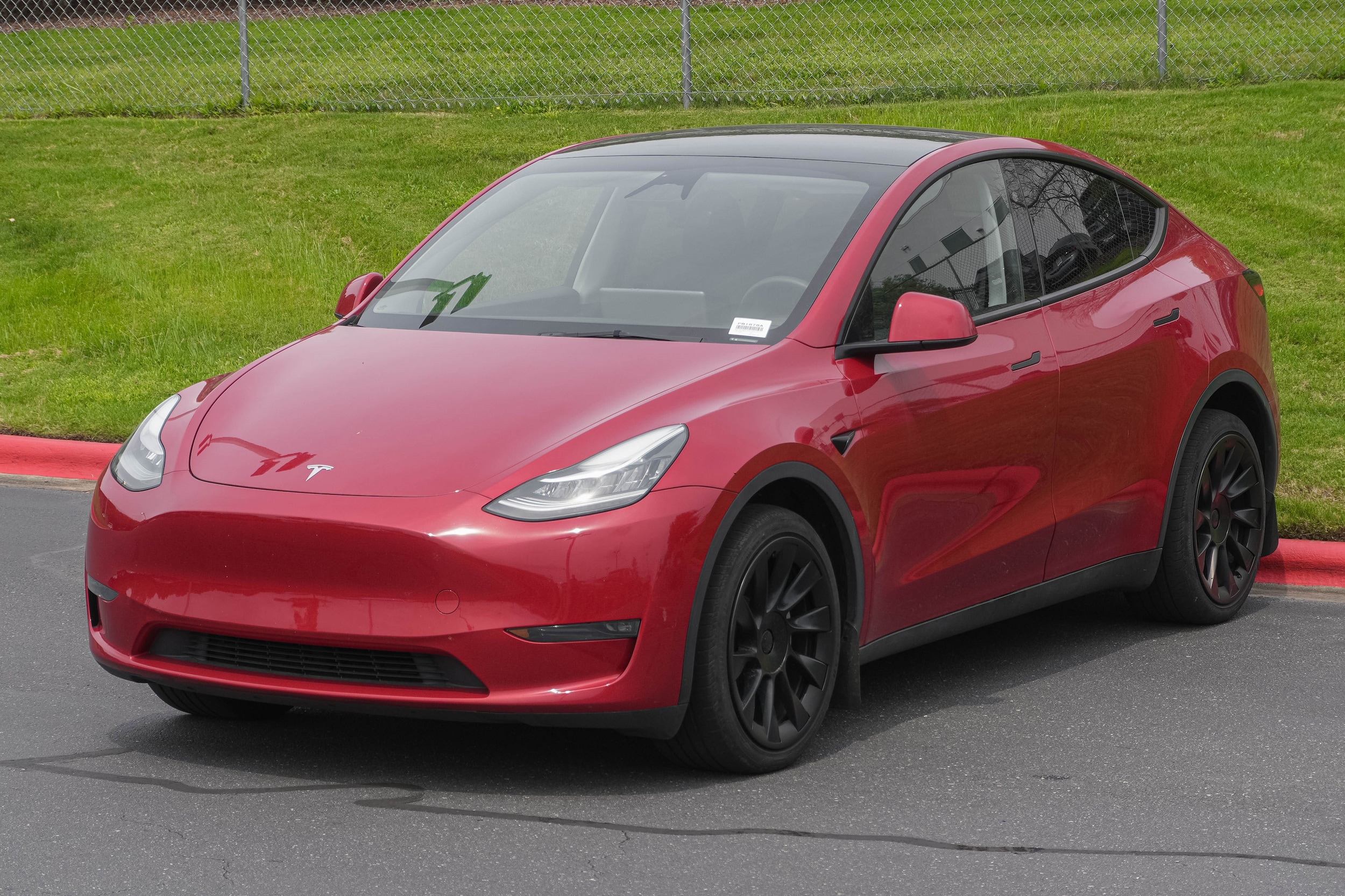 Tesla Model Y Long Range