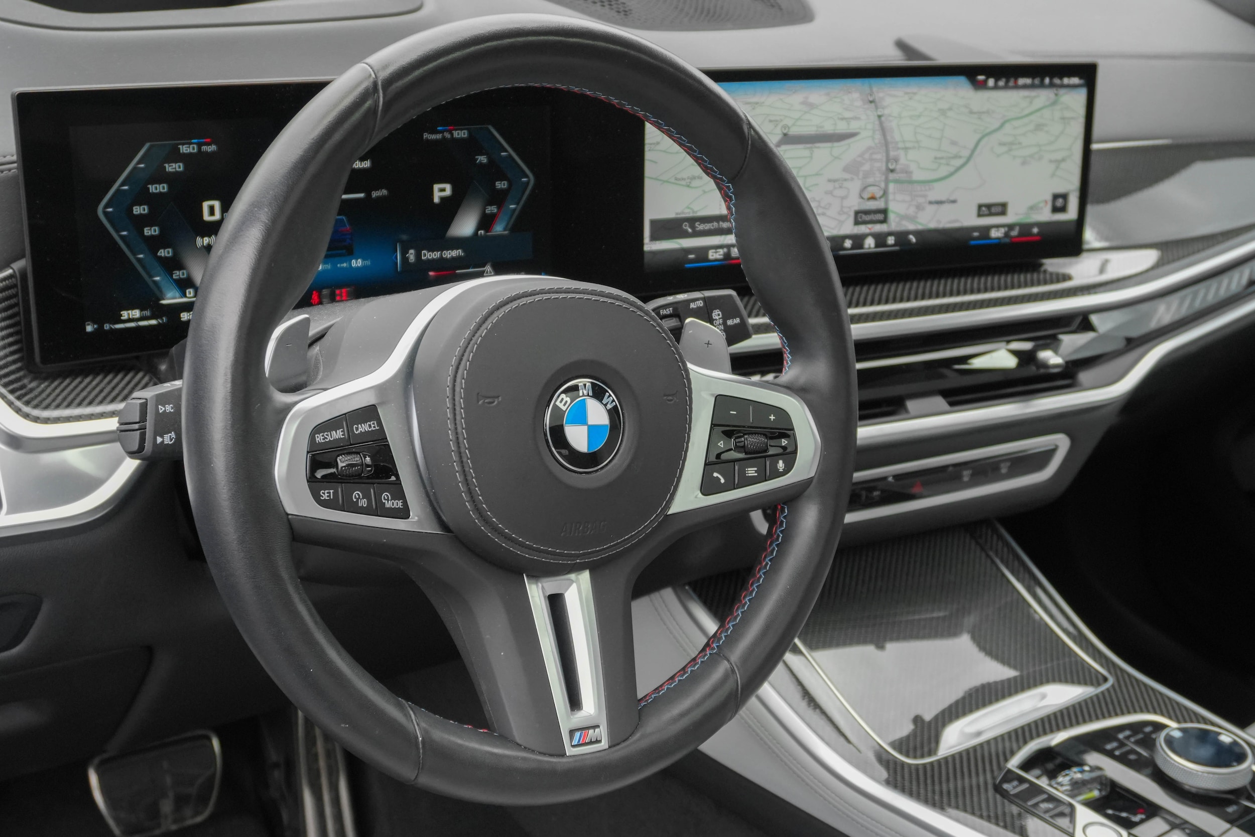 2024 BMW X5 M60i photo 4