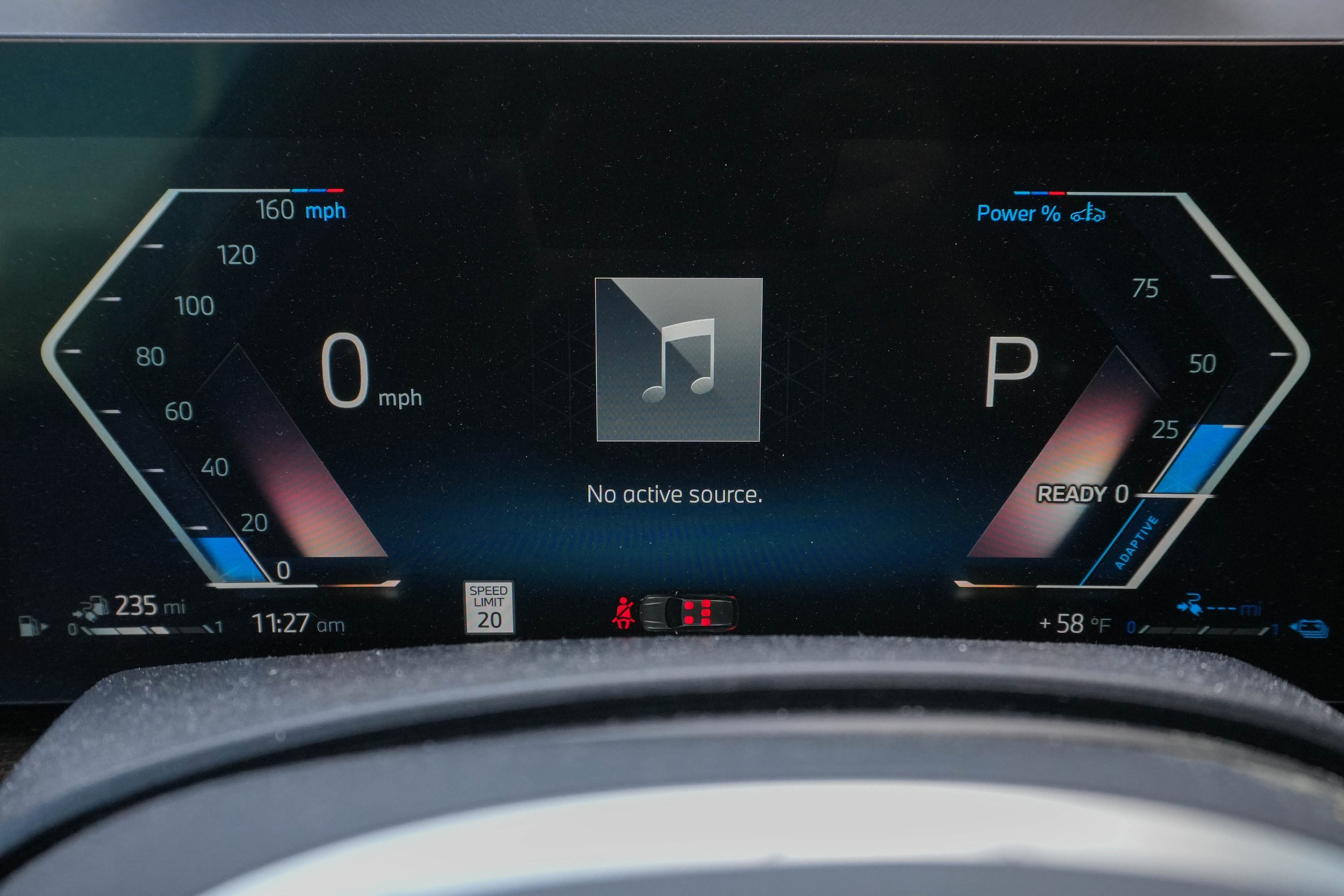 2024 BMW X5 xDrive50e photo 4