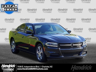 2017 Dodge Charger SE Sedan