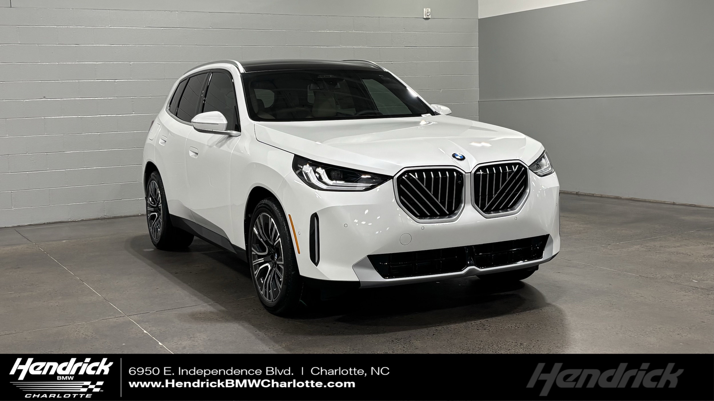 2026 BMW X3 30 XDRIVE's photo