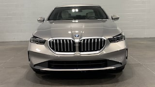 2025 BMW 5 Series 530i Sedan