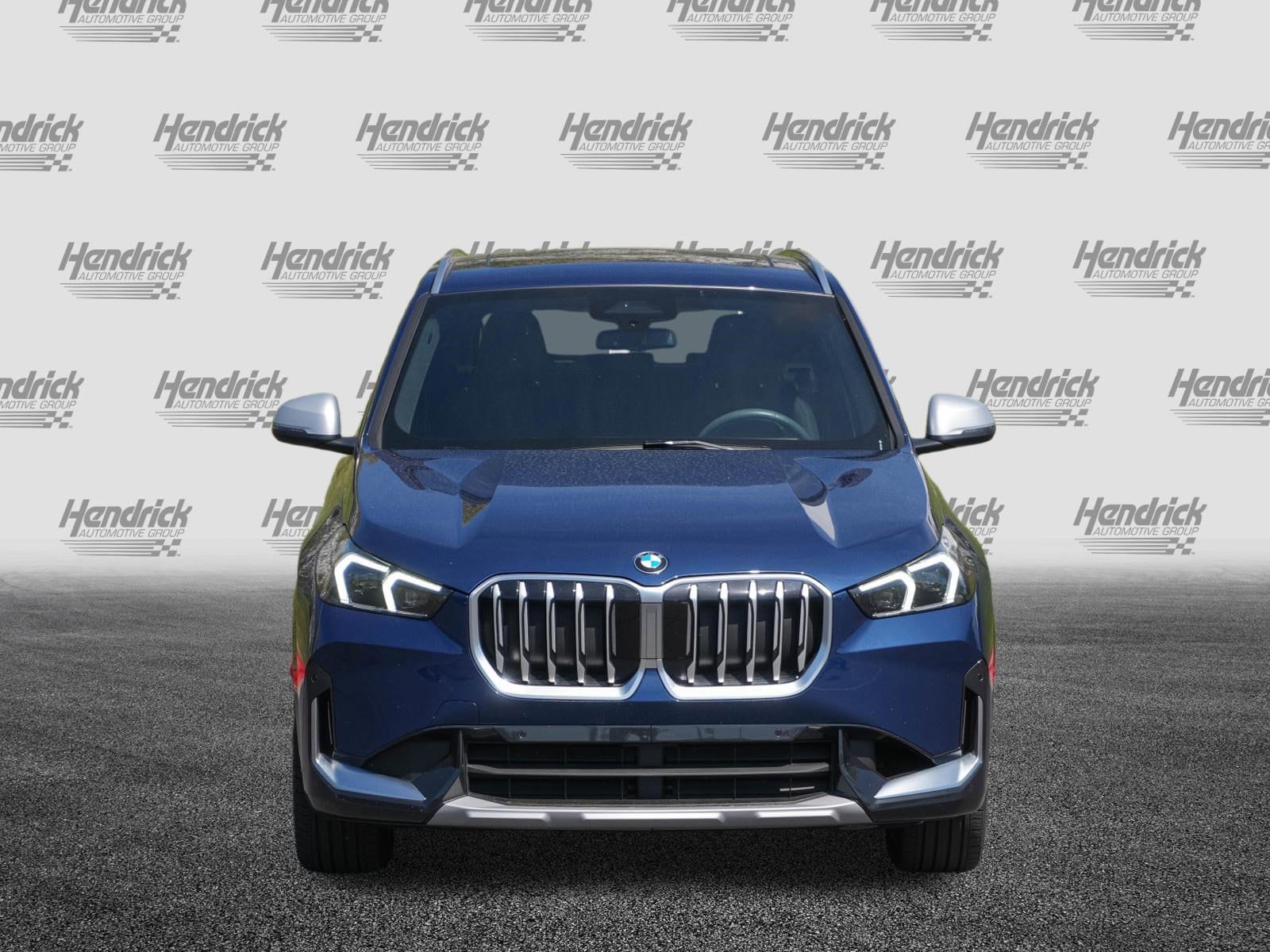 2024 BMW X1 xDrive28i photo 2