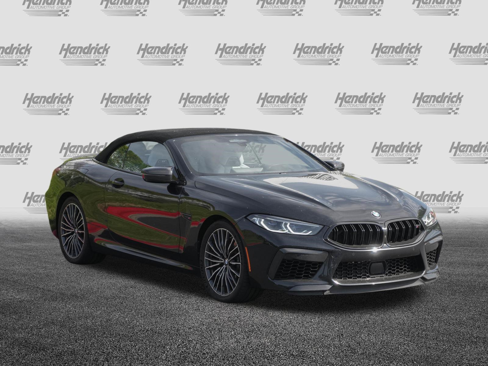 2023 BMW M8 Competition photo 4