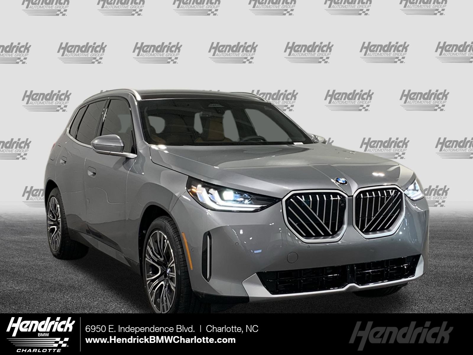 2026 BMW X3 30's photo