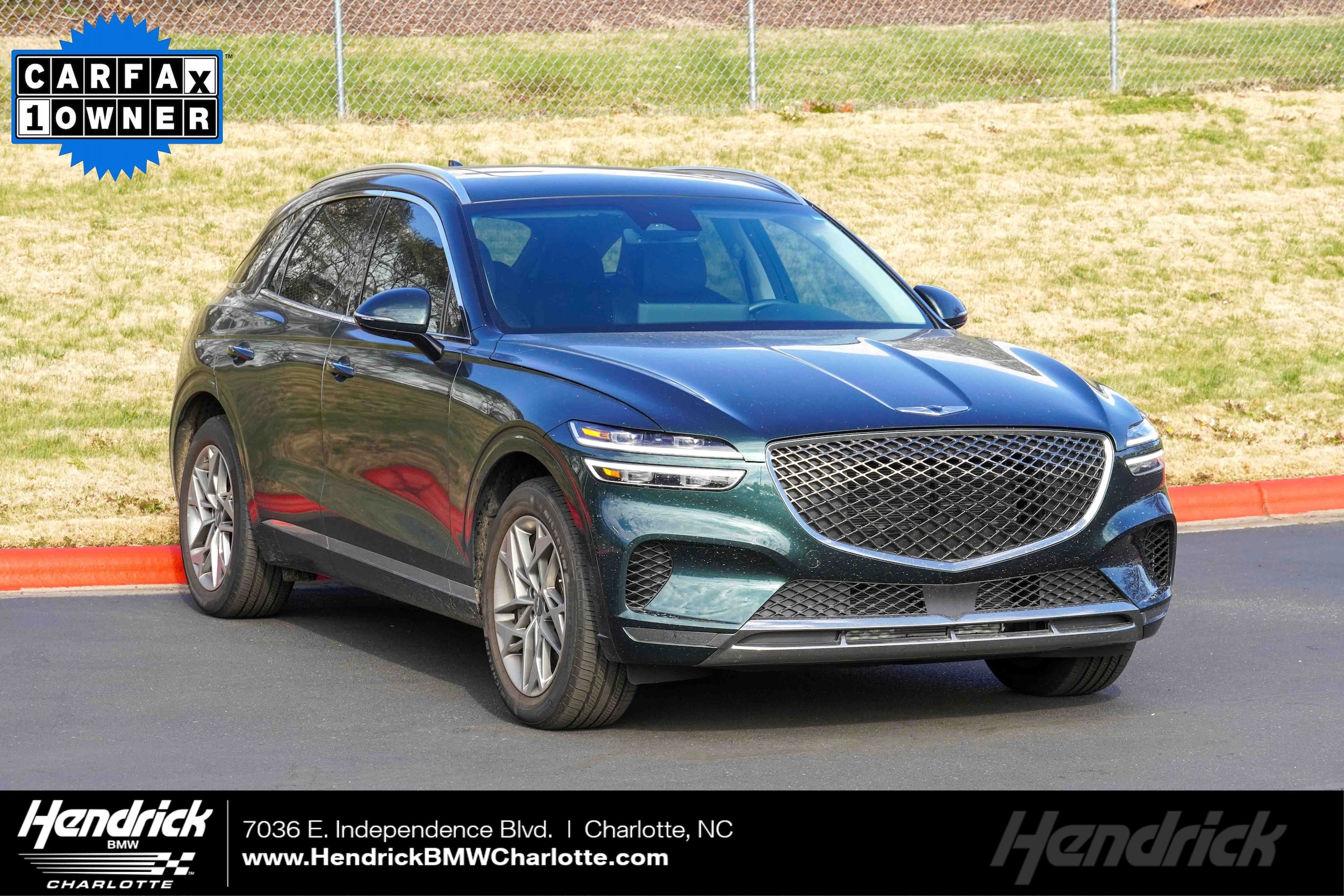 2023 GENESIS GV70 Standard's photo