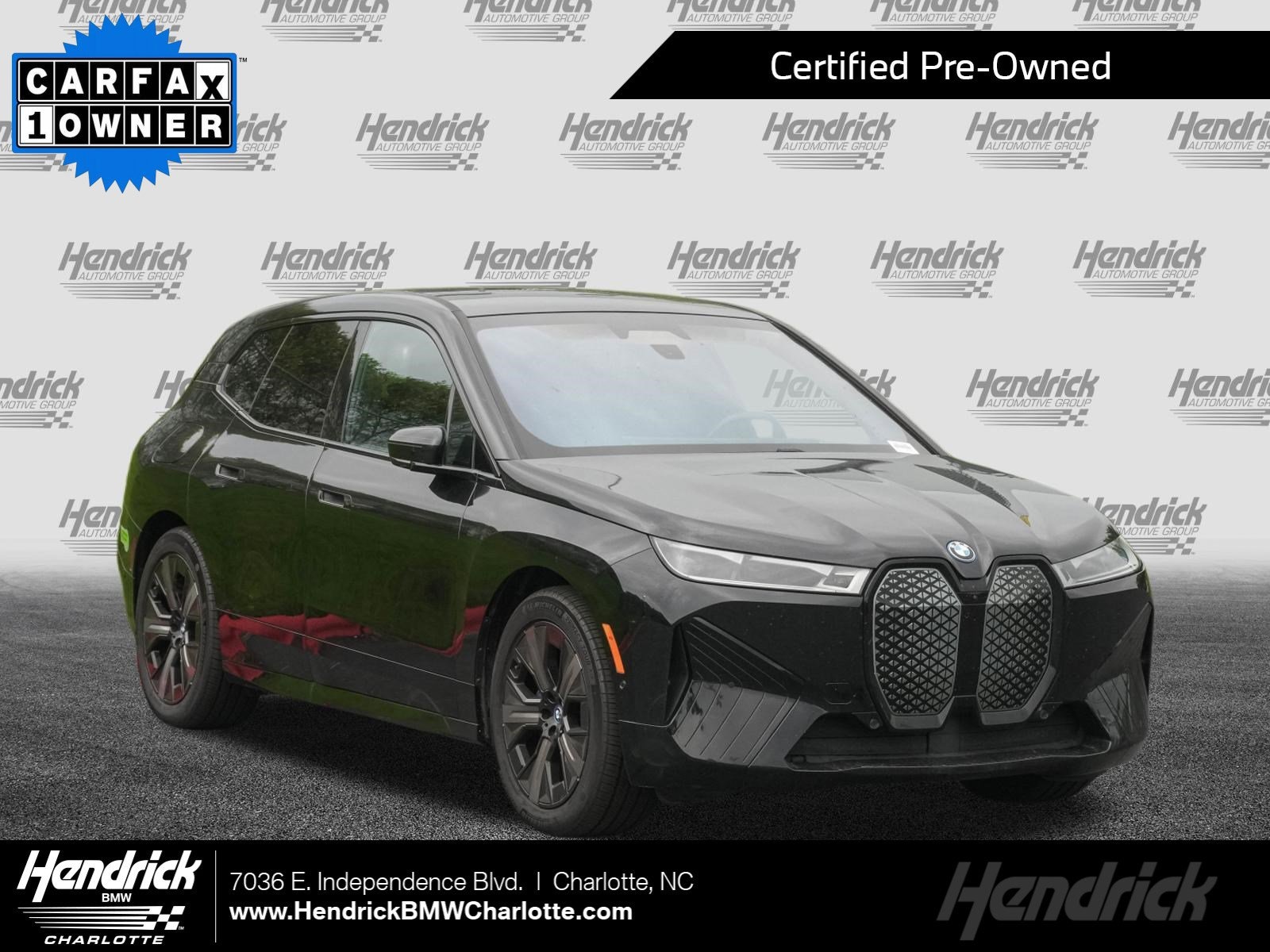 2023 BMW iX M60's photo