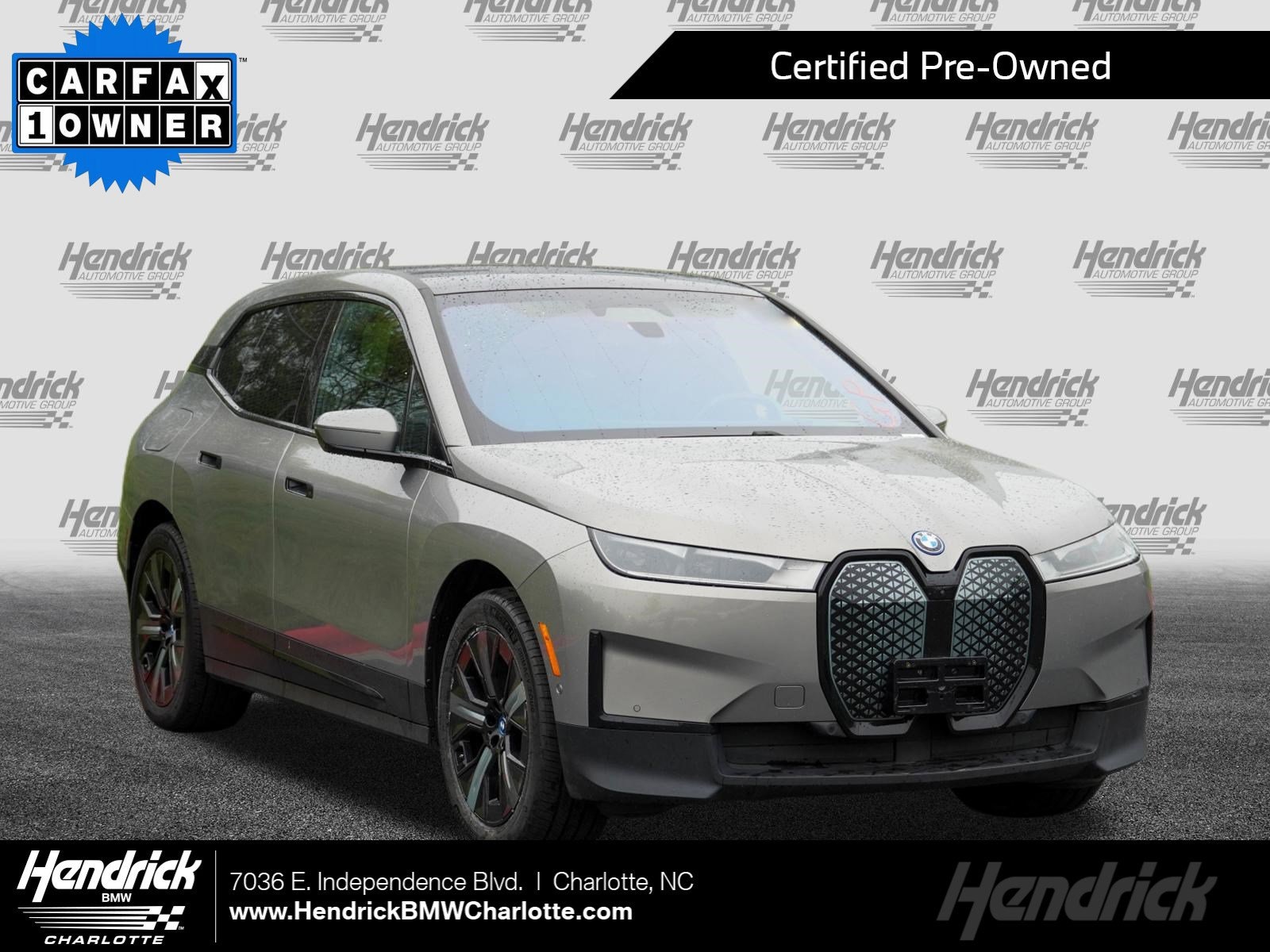 2023 BMW iX xDrive50's photo