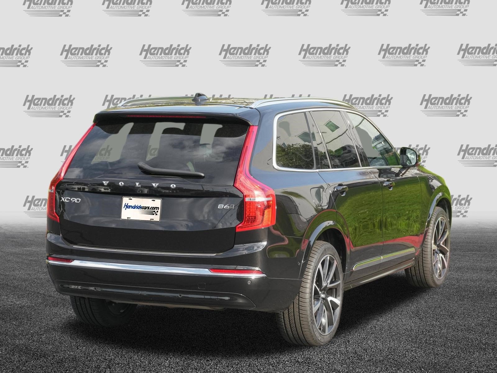2023 Volvo XC90 Plus