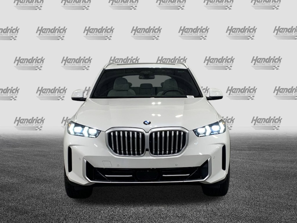 New 2026 BMW X5 sDrive40i SUV