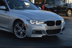2017 BMW 3 Series 330i Sedan