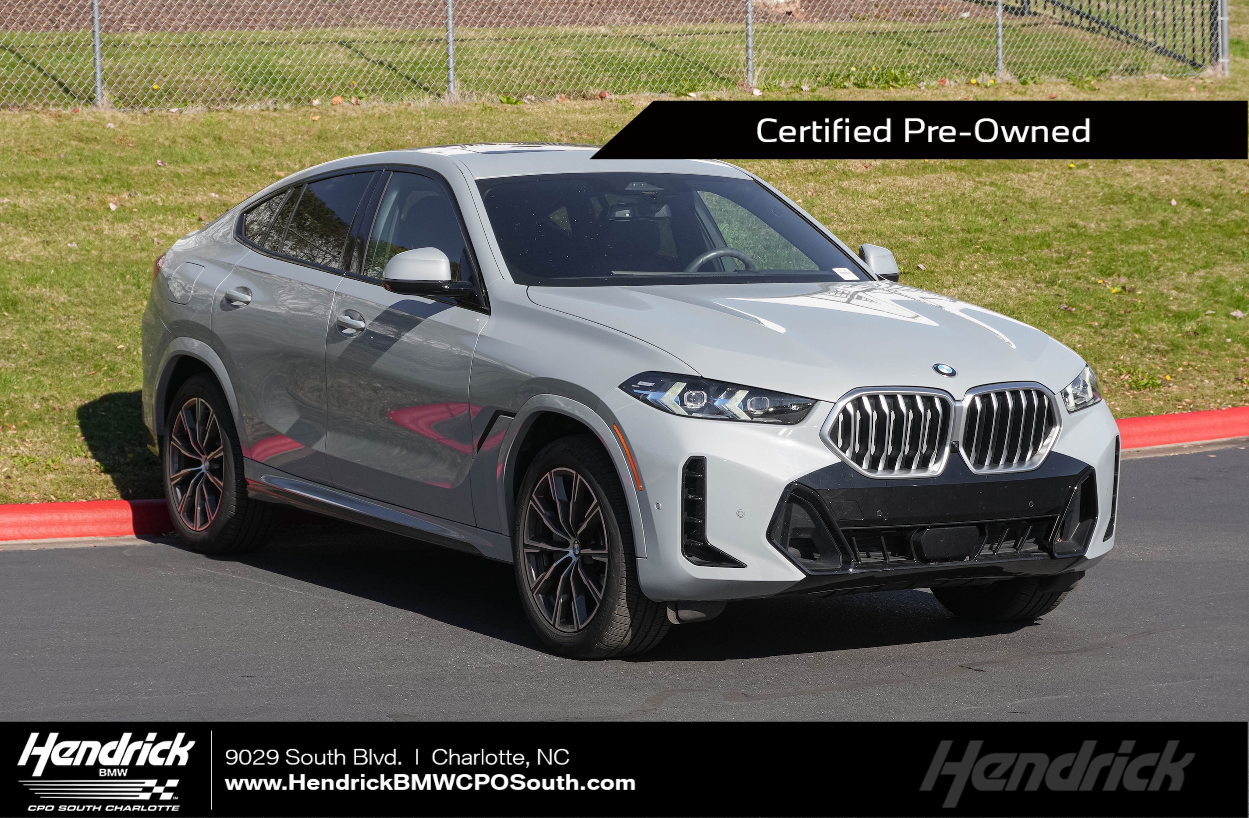 2025 BMW X6 40i's photo