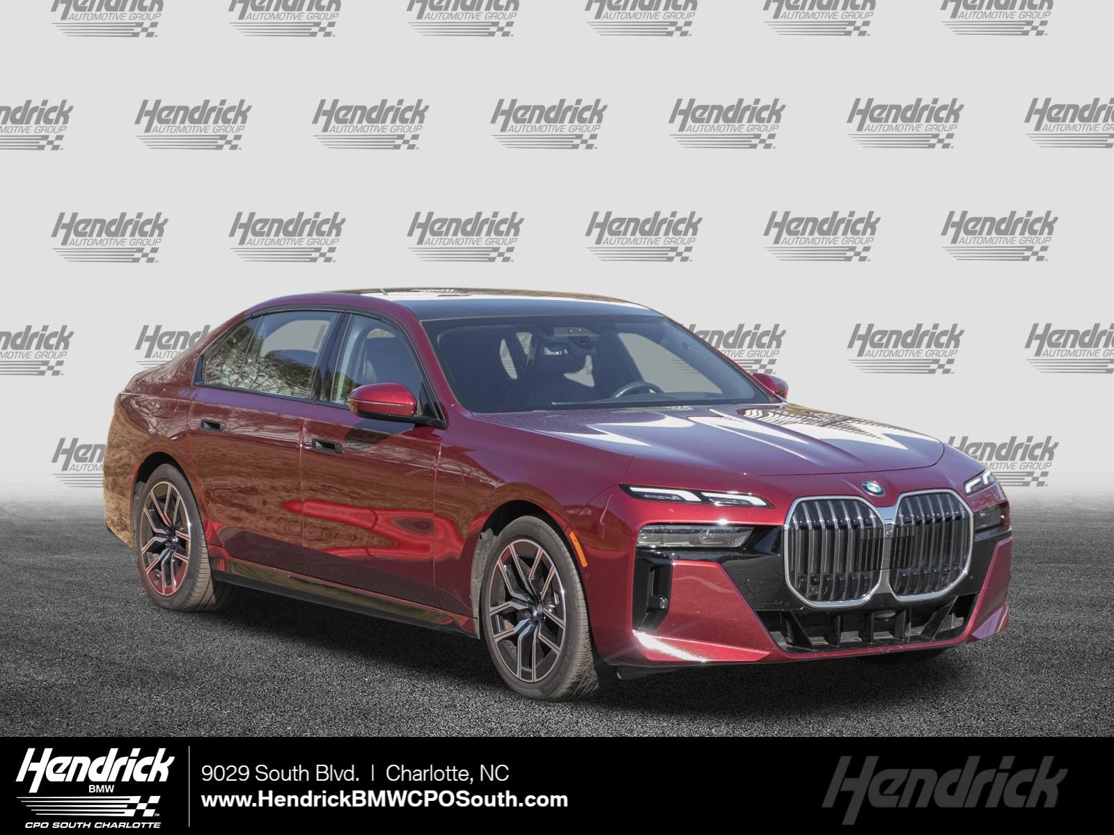 2025 BMW 7 Series 740i's photo