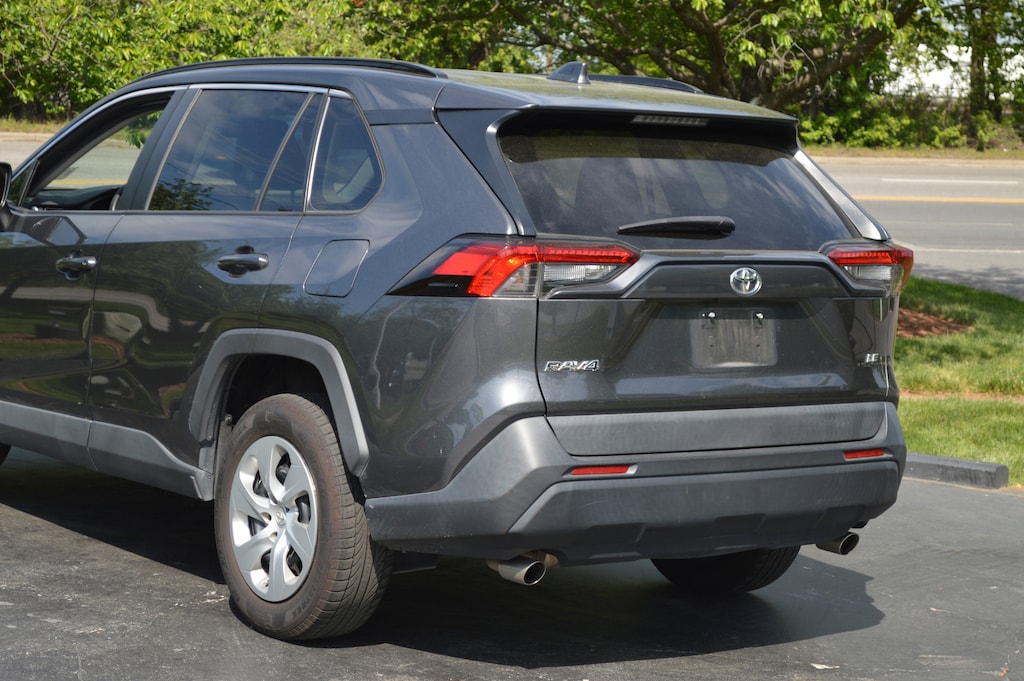 Used 2020 Toyota RAV4 LE SUV
