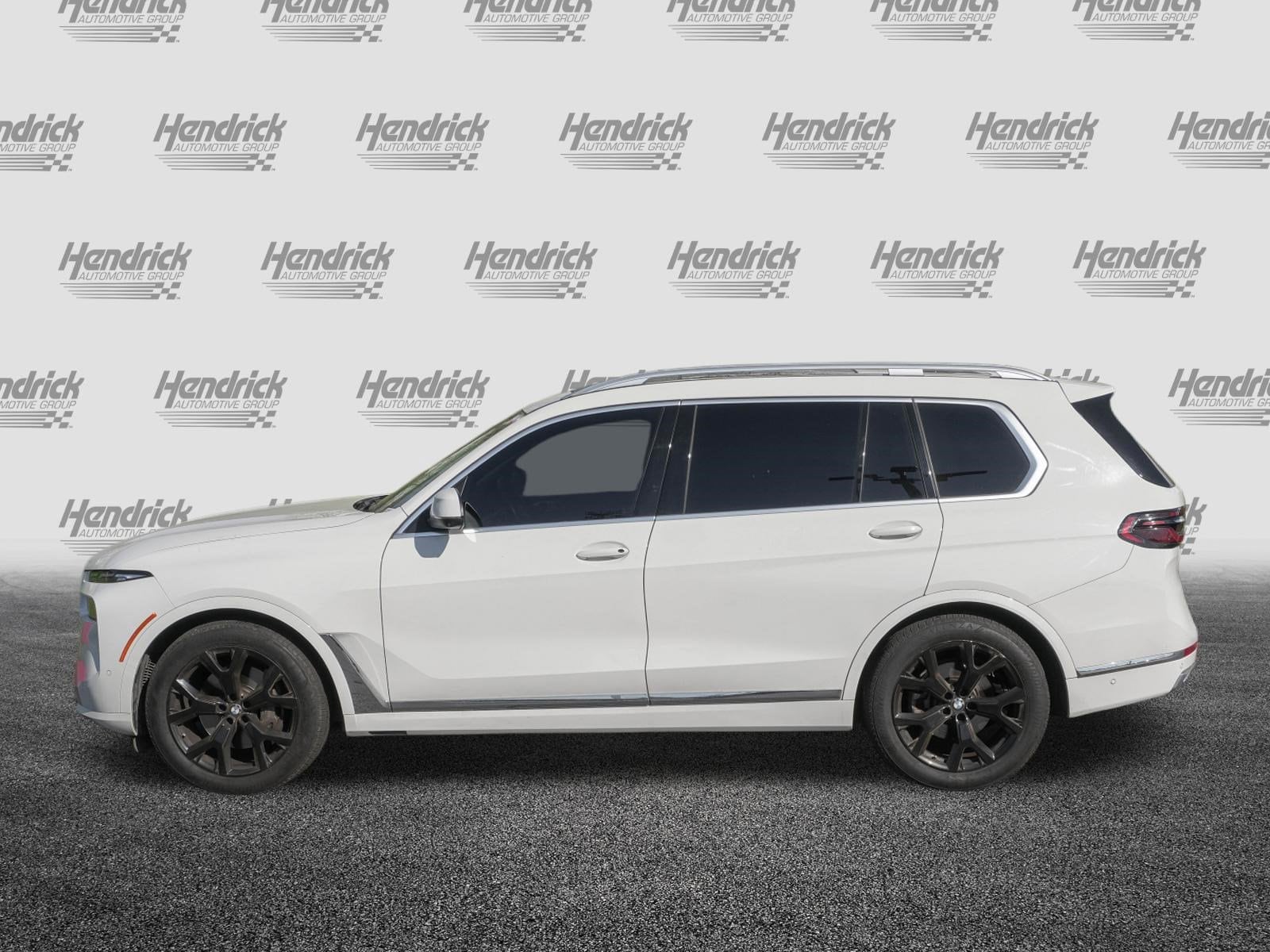 2023 BMW X7 xDrive40i photo 5