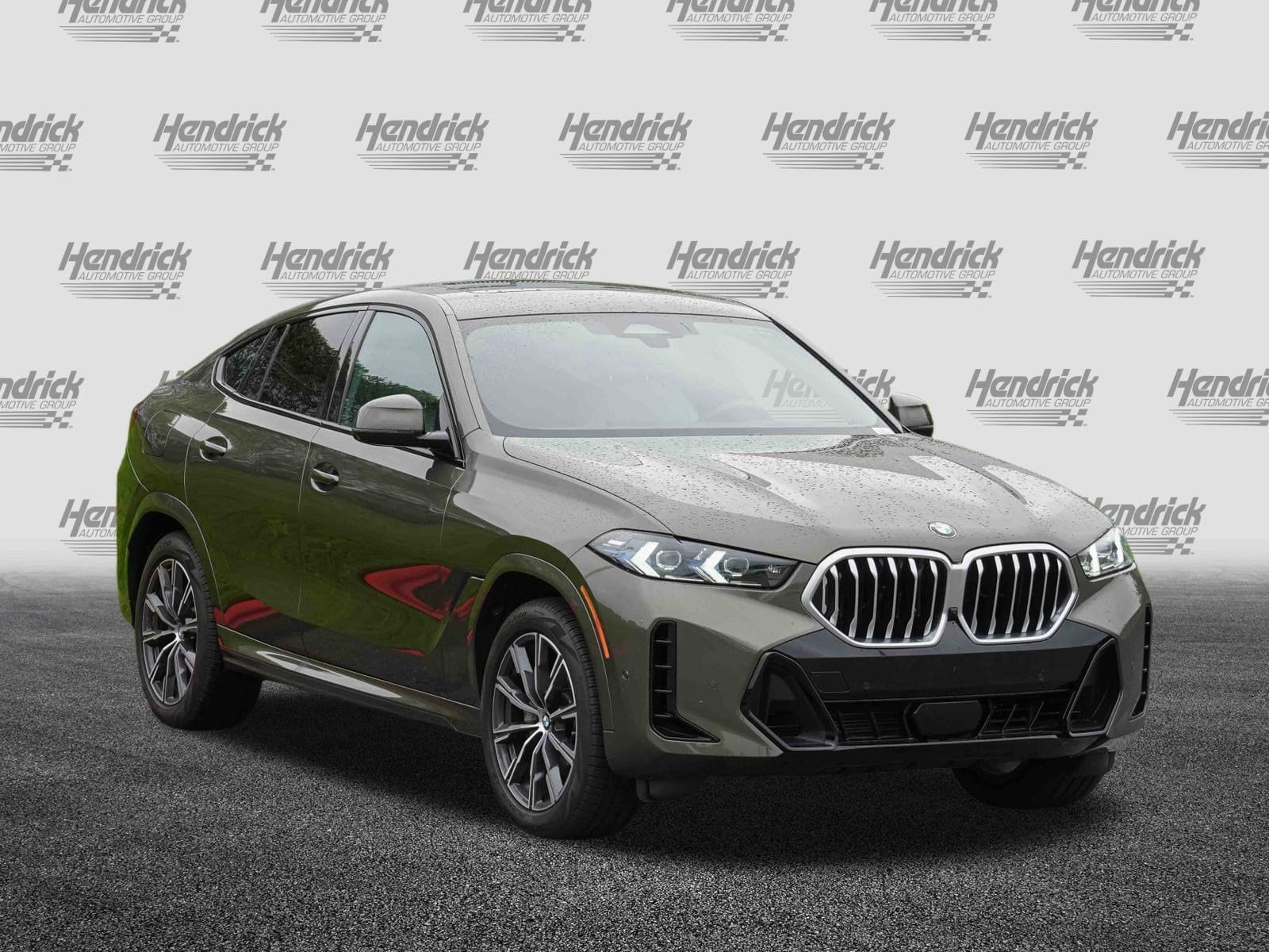 2025 BMW X6 xDrive40i
